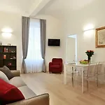 Opera 19 Luxury Apartment